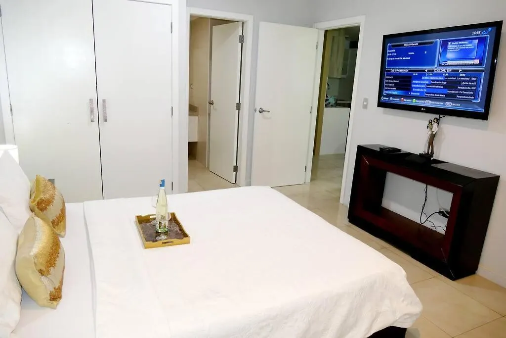Departamento Familiar Riverfront Guayaquil 0*,  Ekvádor