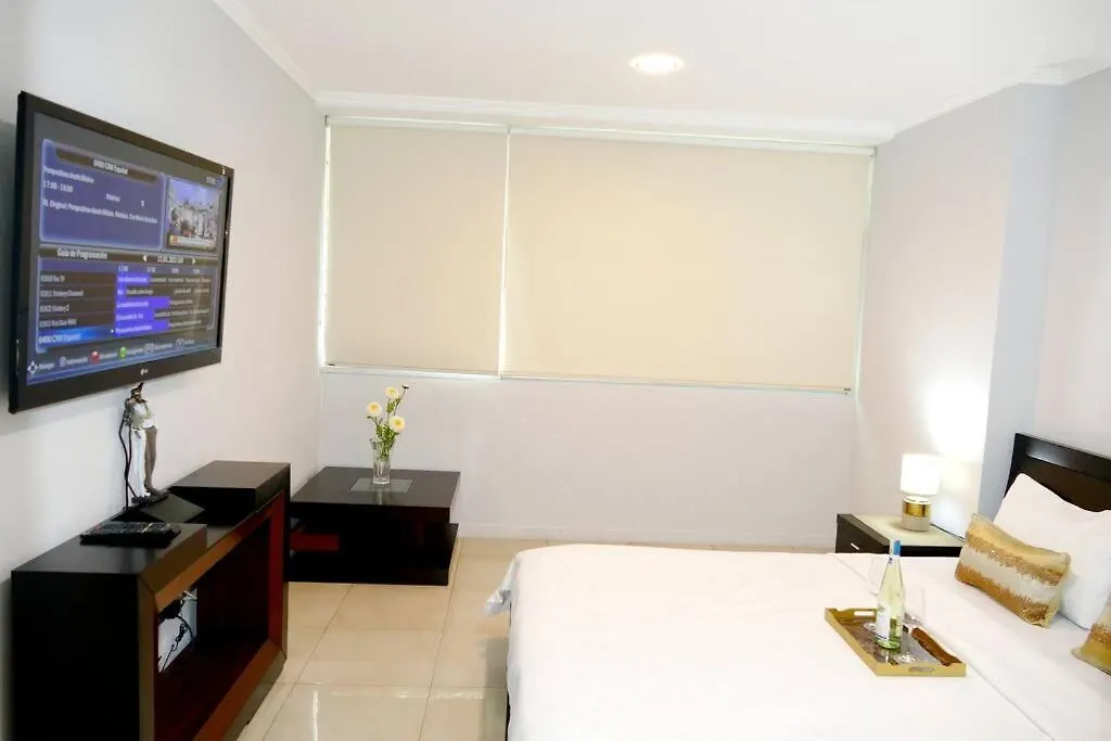 Departamento Familiar Riverfront Guayaquil Apartmán